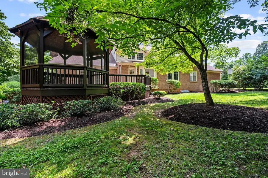3272 History Dr, Oakton, VA 22124 - #2