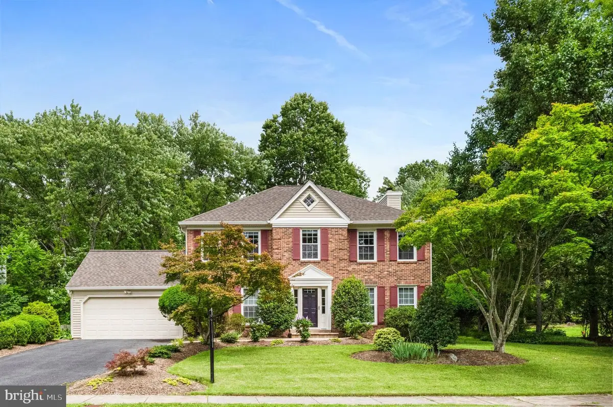 3013 Dower House Dr, Herndon, VA 20171 - #1