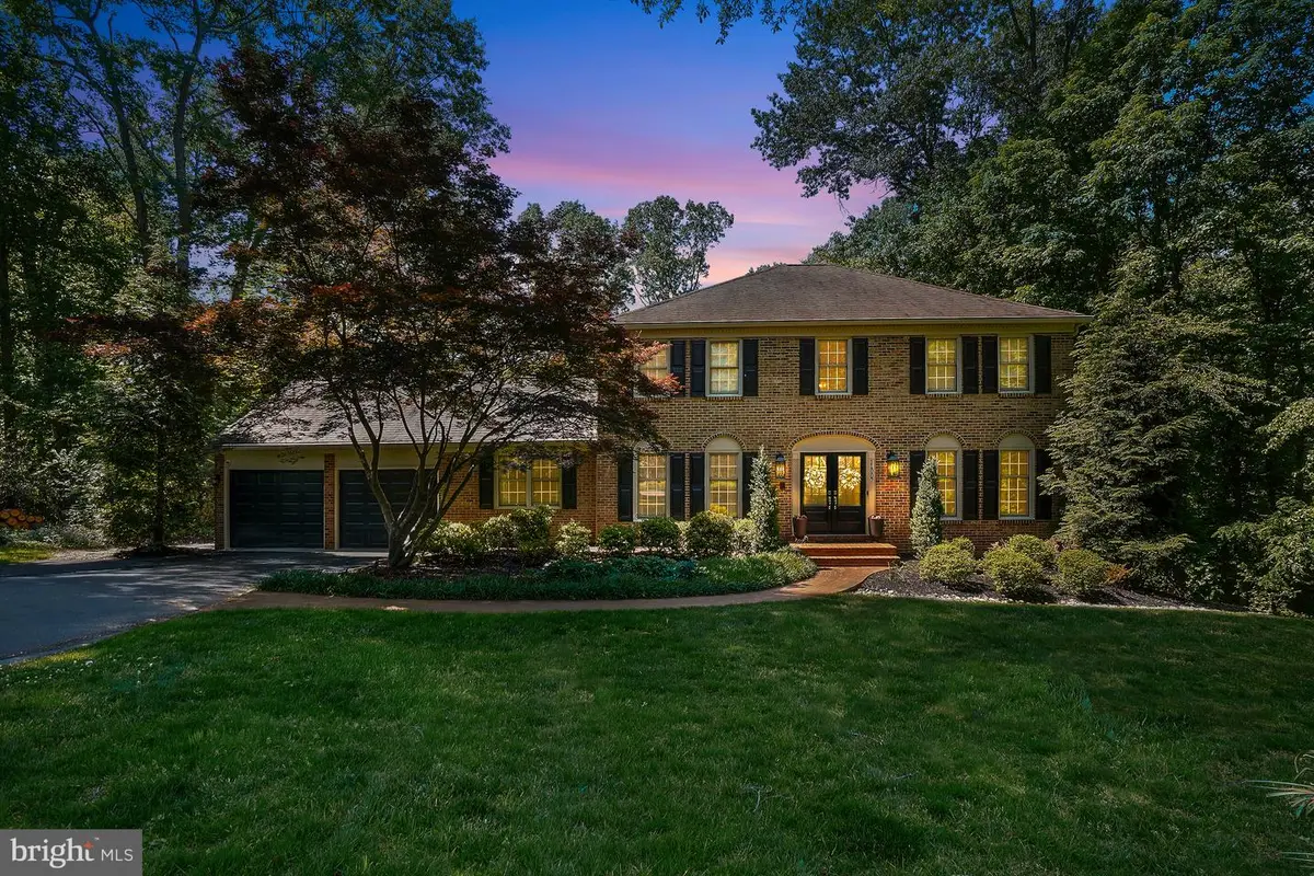 11007 Raccoon Ridge Ct, Reston, VA 20191 - #1