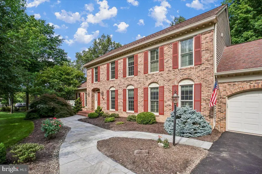 7606 Rustle Ridge Ct, Fairfax Station, VA 22039 - #2