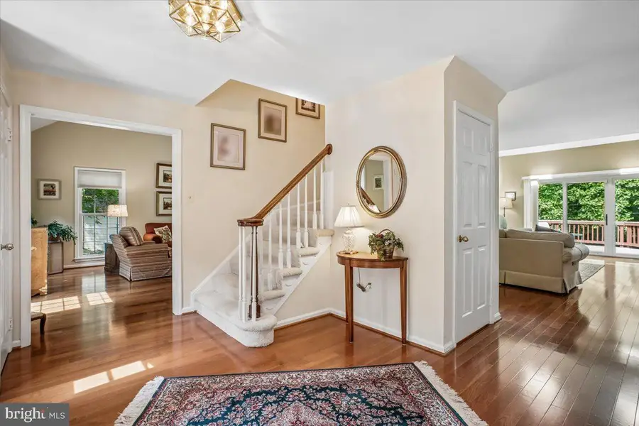 7606 Rustle Ridge Ct, Fairfax Station, VA 22039 - #3