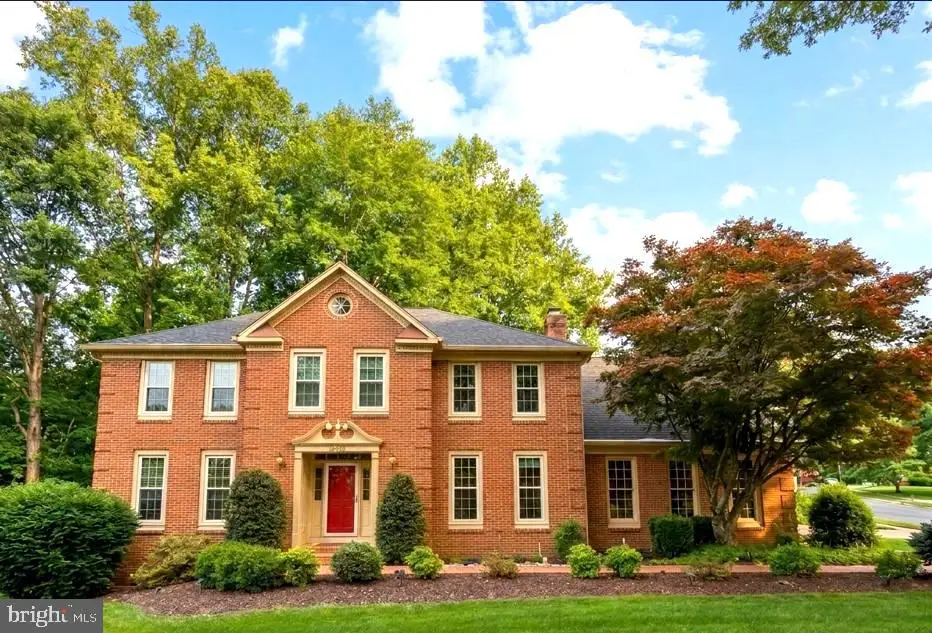 10820 Fieldwood Dr, Fairfax, VA 22030 - #1