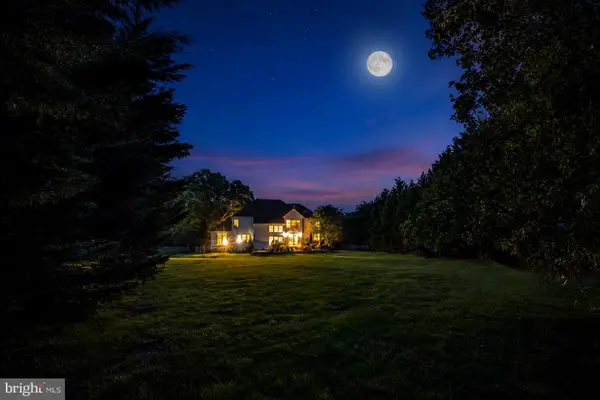 8206 Greentree Manor Ln, FAIRFAX STATION, VA 22039