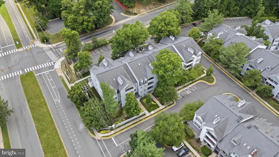 7703 Lafayette Forest Dr #24, Annandale, VA 22003 - #3