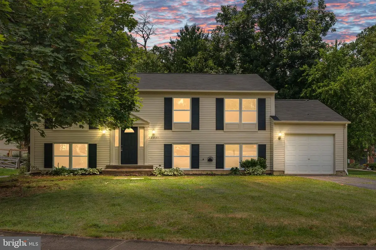 12821 Longleaf Ln, Herndon, VA 20170 - #1