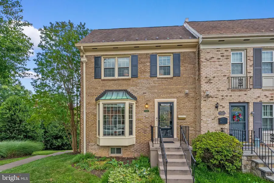 7349 Eldorado Ct, McLean, VA 22102 - #3