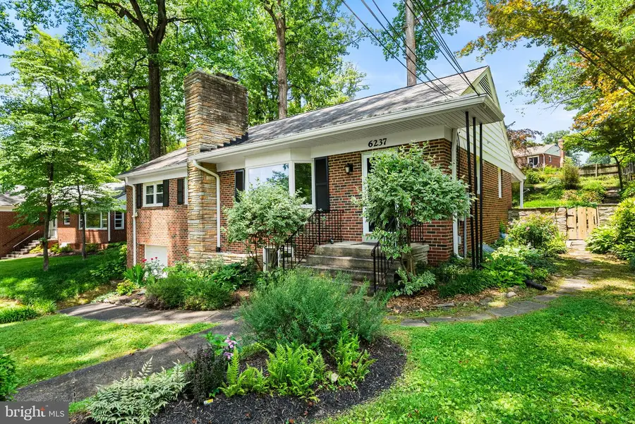 6237 Cheryl Dr, Falls Church, VA 22044 - #2