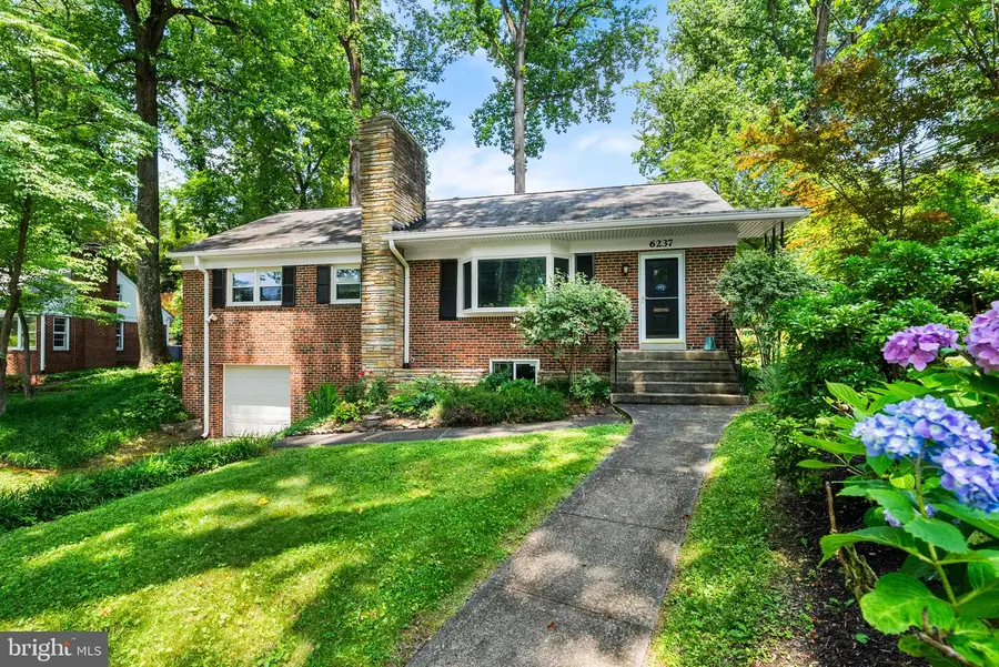 6237 Cheryl Dr, Falls Church, VA 22044 - #3