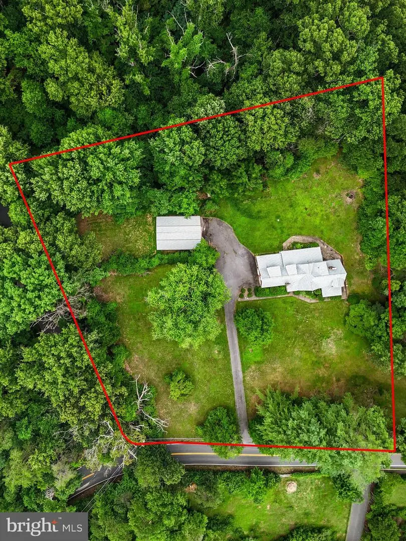 10622 Vale Rd, Oakton, VA 22124 - #3