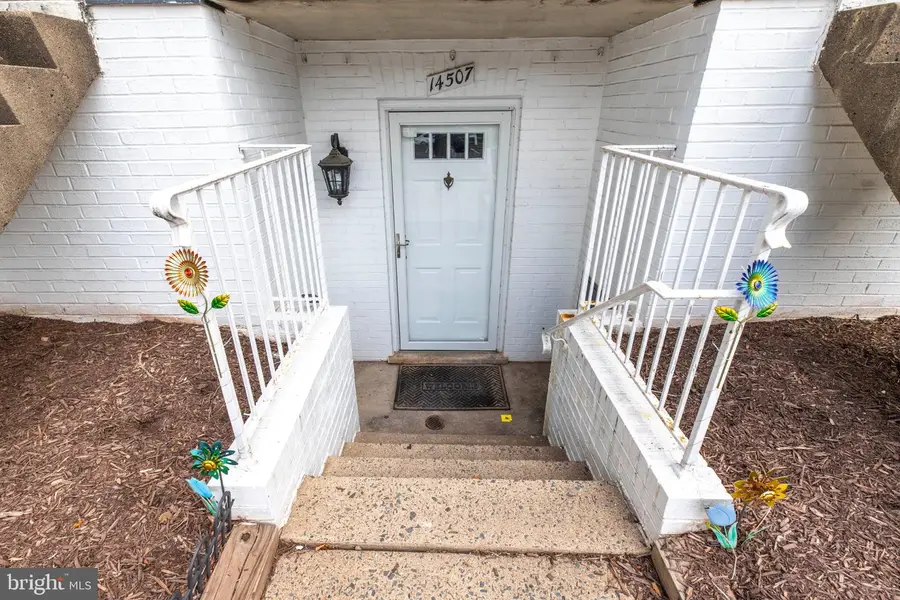 14507 Saint Germain Dr, Centreville, VA 20121 - #2