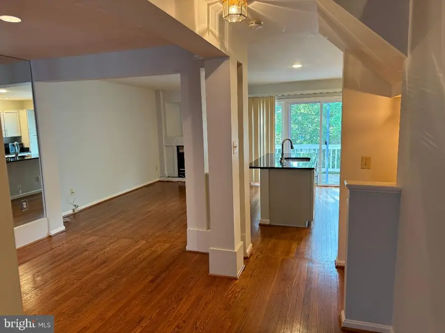12097 Edgemere Cir, Reston, VA 20190 - #2