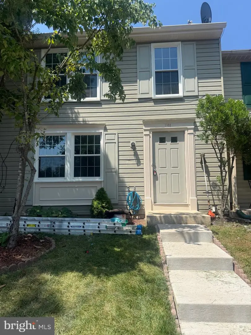 1103 Lopez Ln, Herndon, VA 20170 - #3