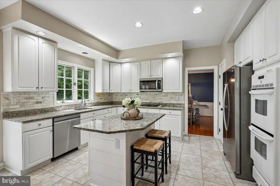 6413 Caleb Ct, Alexandria, VA 22315 - #3