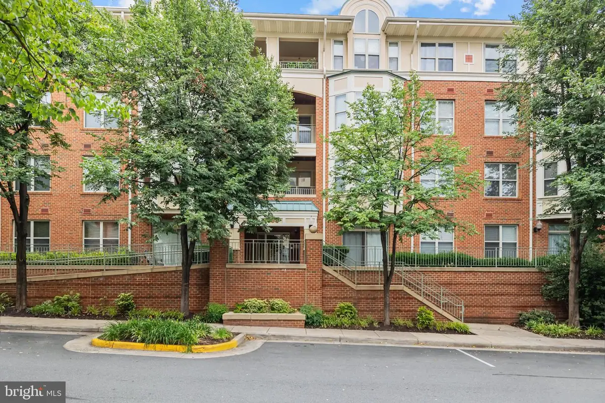 1855 Stratford Park Pl #204, Reston, VA 20190 - #1