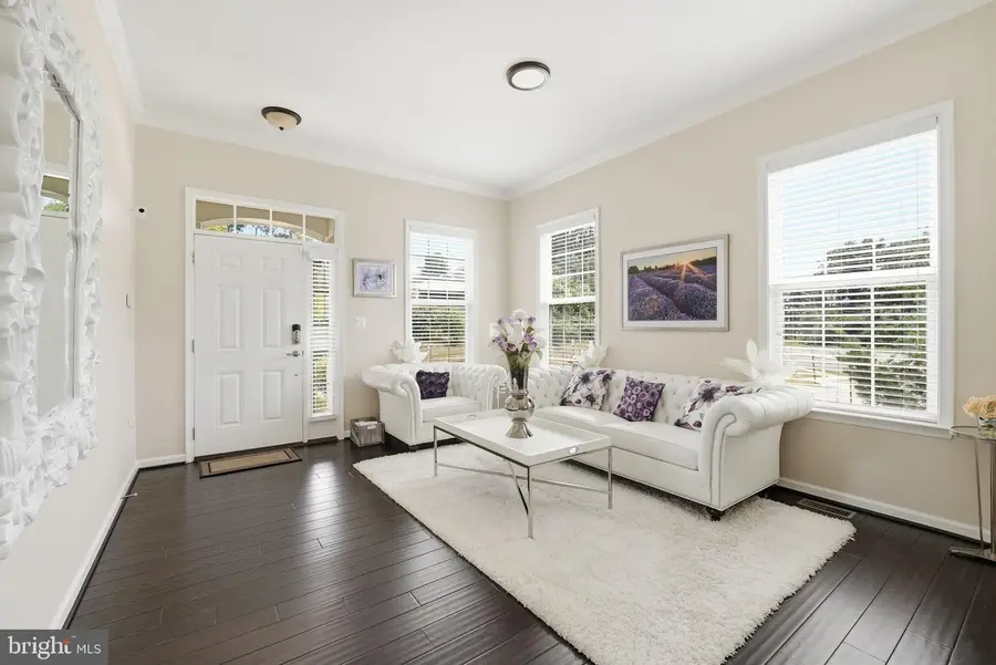 7311a Hayfield Rd, Alexandria, VA 22315 - #3
