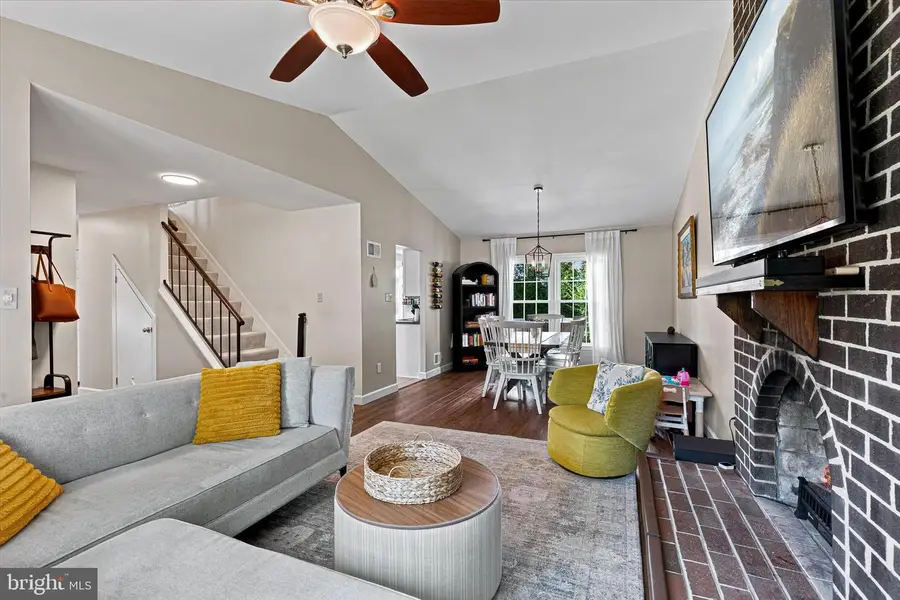 12728 Builders Rd, Herndon, VA 20170 - #3