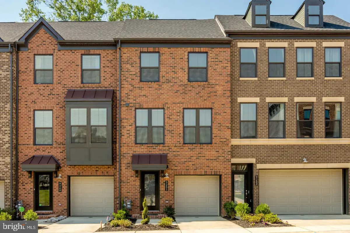 9251 Wood Violet Ct, Fairfax, VA 22031 - #1