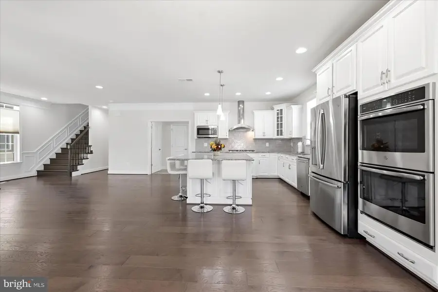 7922 Ashland Dr, Alexandria, VA 22315 - #3