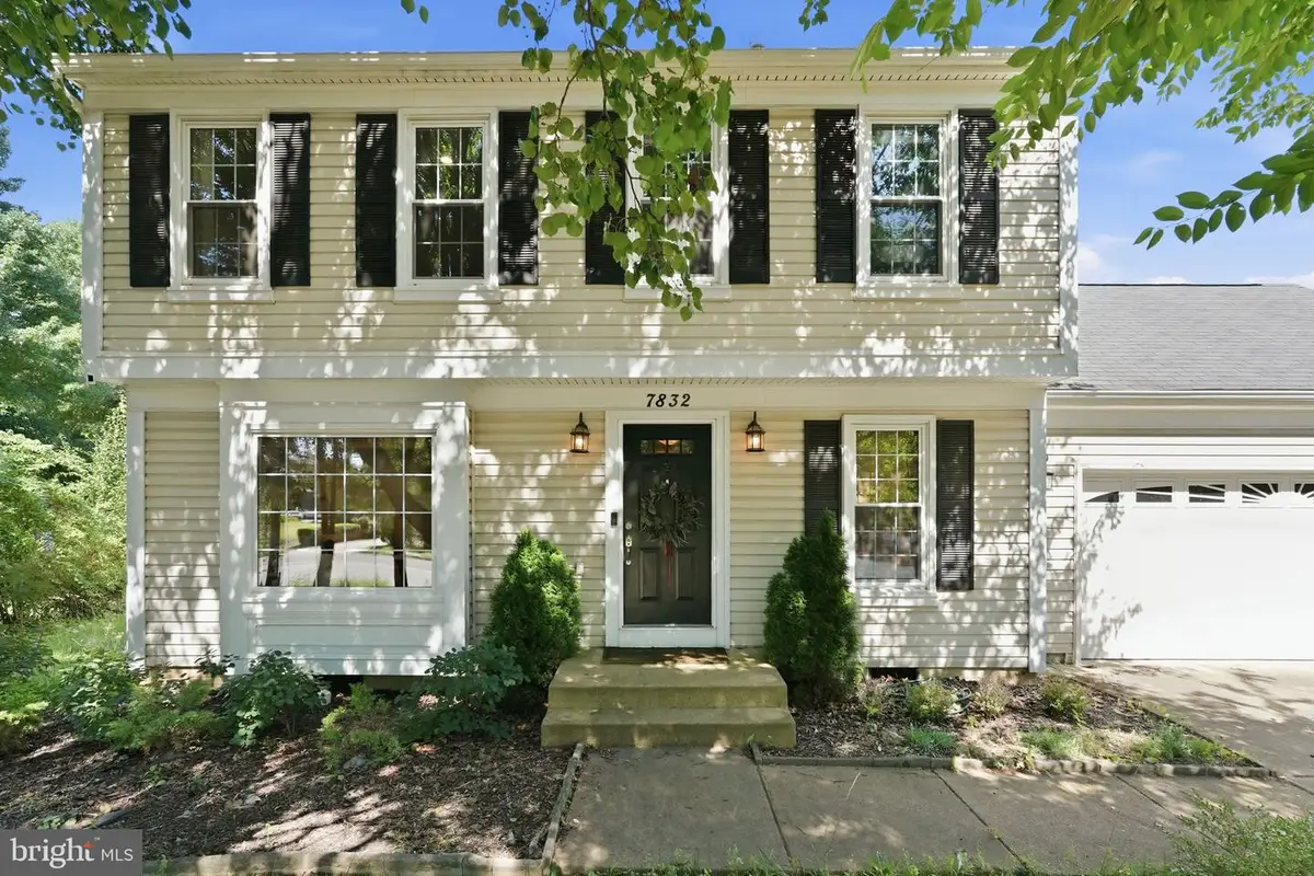 7832 Fordson Rd, Alexandria, VA 22306 - #1