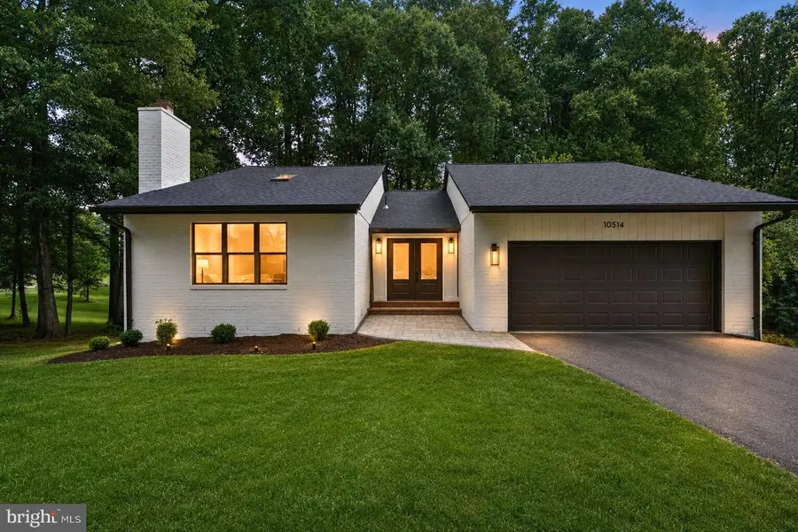 10514 Brevity Dr, Great Falls, VA 22066 - #2