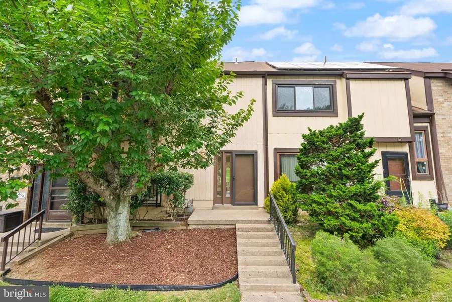 3415 Wheatwheel Ln, Annandale, VA 22003 - #3