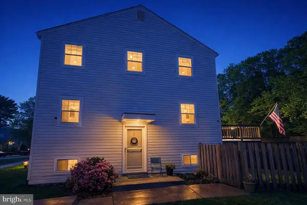 5526 Hollins Ln, BURKE, VA 22015