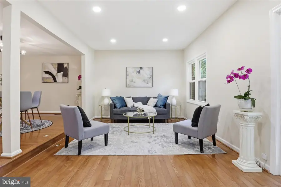 4560 Metro Ct, Annandale, VA 22003 - #3