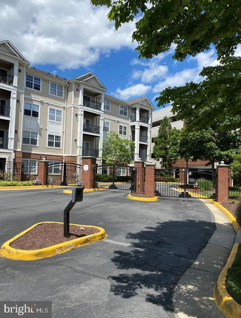 12901 Centre Park Cir #318, Herndon, VA 20171 - #3