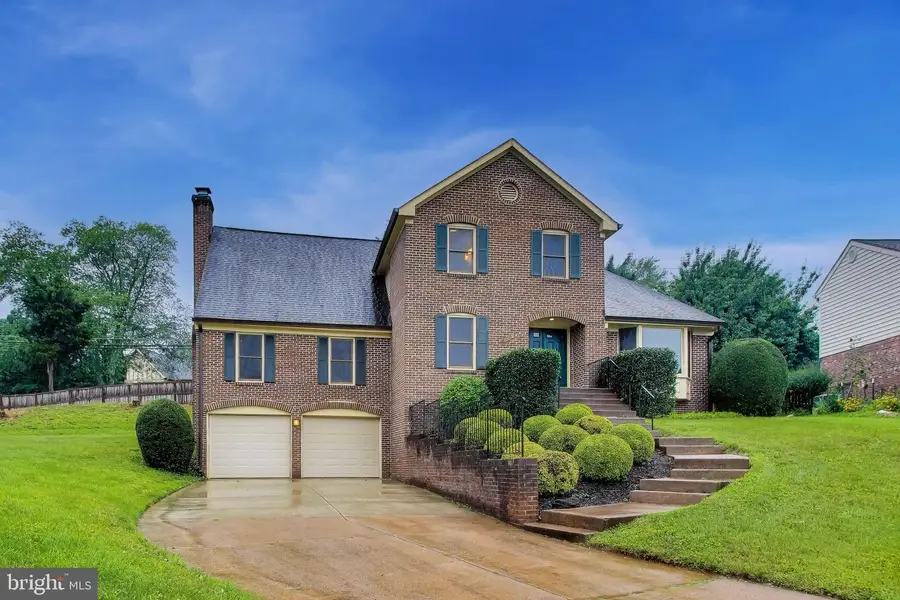 1018 Salt Meadow Ln, McLean, VA 22101 - #3