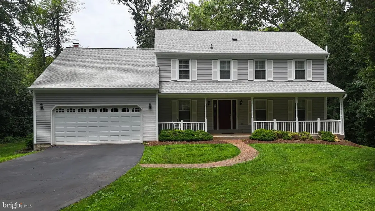 11438 Meath Dr, Fairfax, VA 22030 - #1