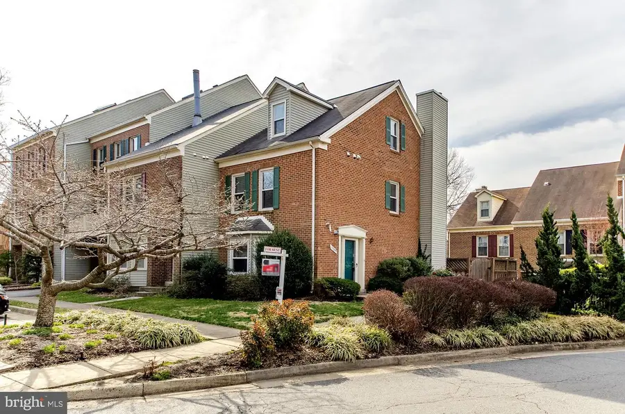 7589 Chrisland Cv, Falls Church, VA 22042 - #2