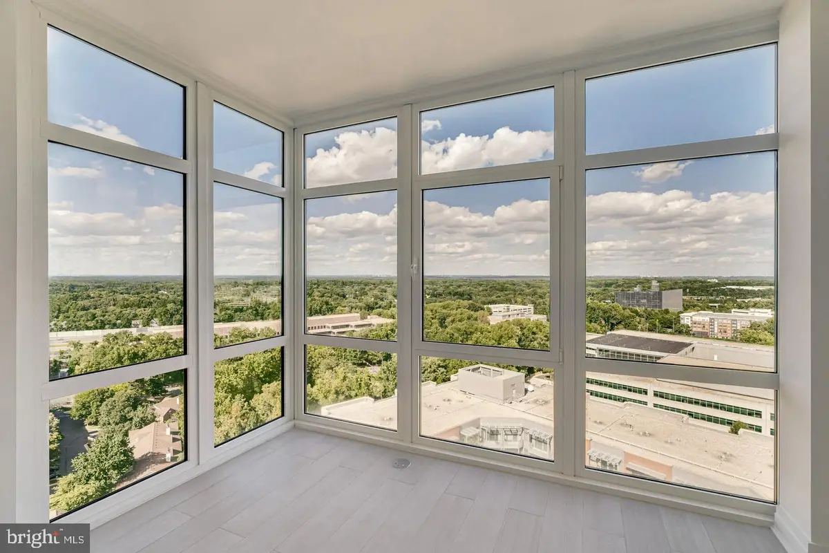 8220 Crestwood Heights Dr #1614, McLean, VA 22102 - #1