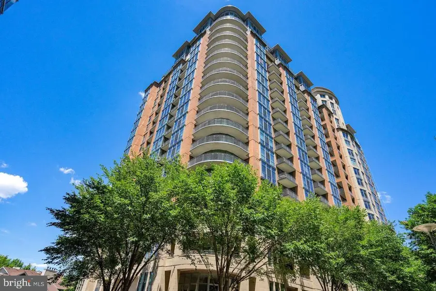 8220 Crestwood Heights Dr #1614, McLean, VA 22102 - #2