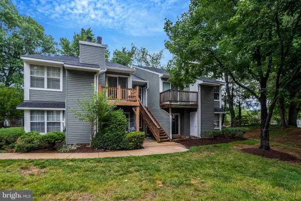 8639-b Beekman Pl, ALEXANDRIA, VA 22309