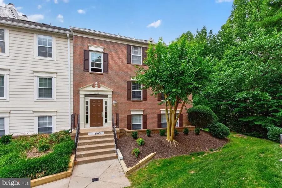 12103 Green Ledge Ct #101, Fairfax, VA 22033 - #2