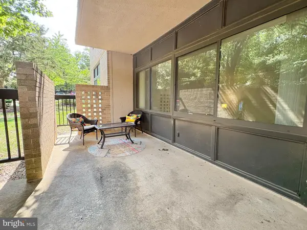 3713 S George Mason Dr #t5w, FALLS CHURCH, VA 22041