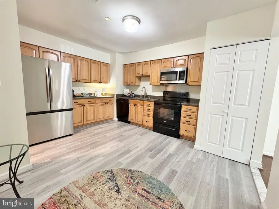3713 S George Mason Dr #t5w, Falls Church, VA 22041 - #2