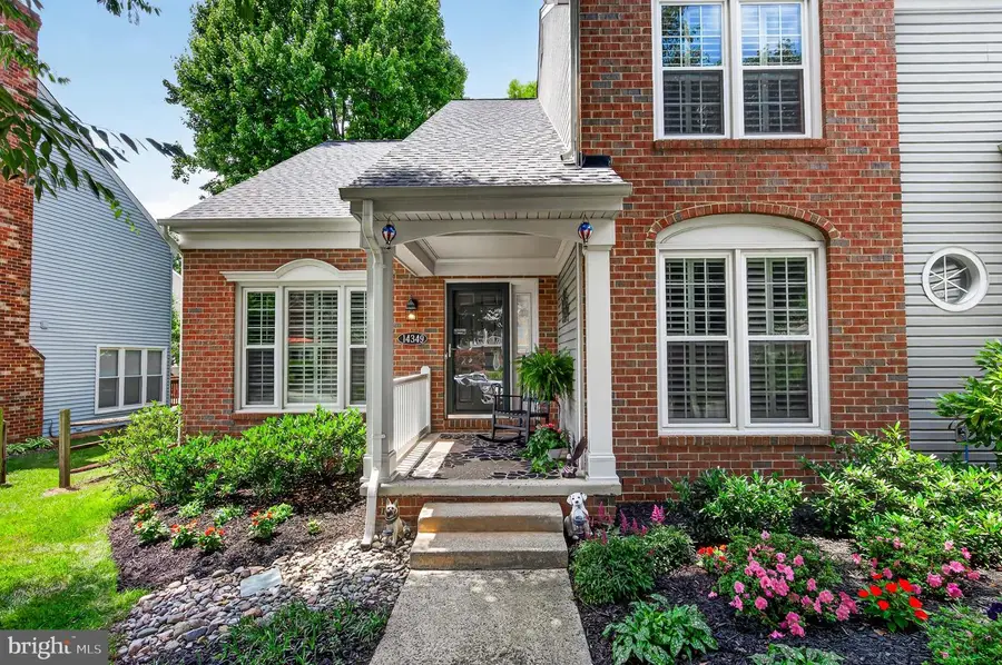 14349 Brookmere Dr, Centreville, VA 20120 - #3