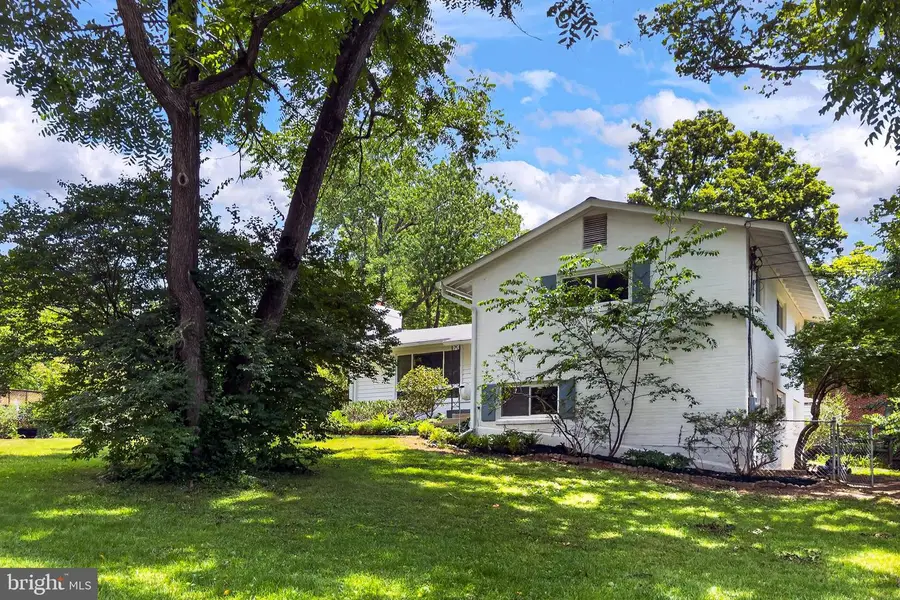 3478 Mildred Dr, Falls Church, VA 22042 - #2