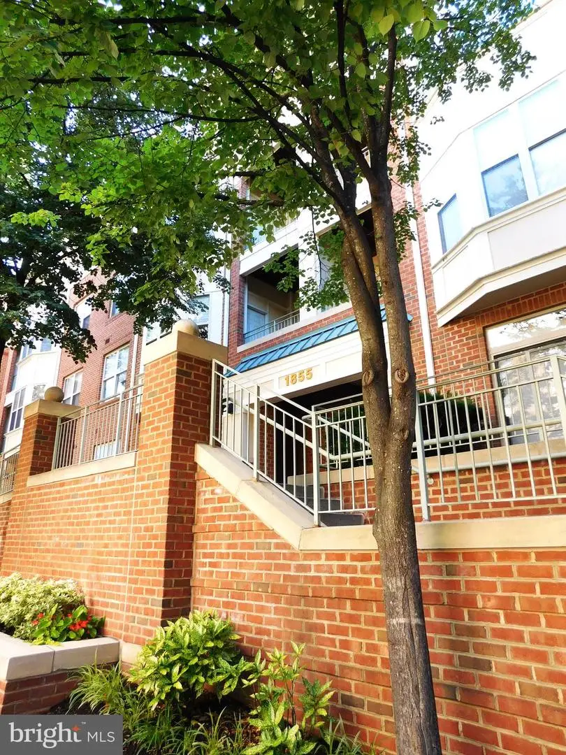 1855 Stratford Park Pl #103, Reston, VA 20190 - #2