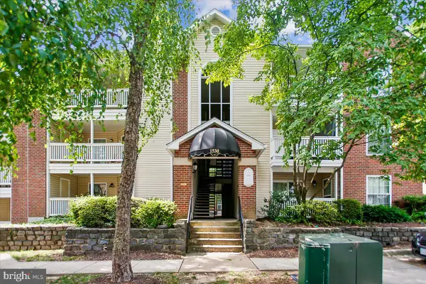 1530 Lincoln Way #203, MCLEAN, VA 22102