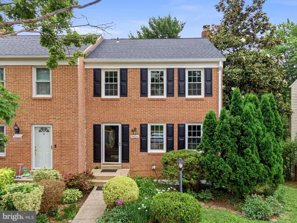 9426 Goshen Ln, BURKE, VA 22015