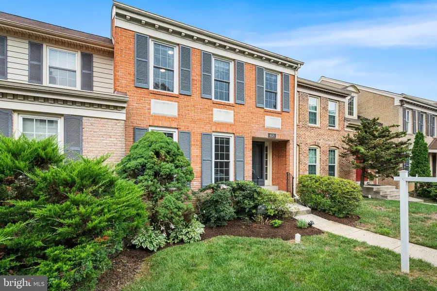 4620 Luxberry Dr, Fairfax, VA 22032 - #2