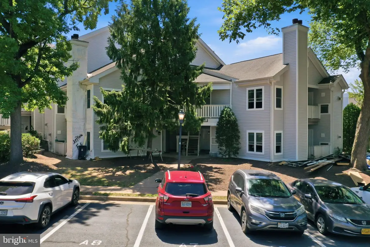6011 Rosebud Ln #103, Centreville, VA 20121 - #1