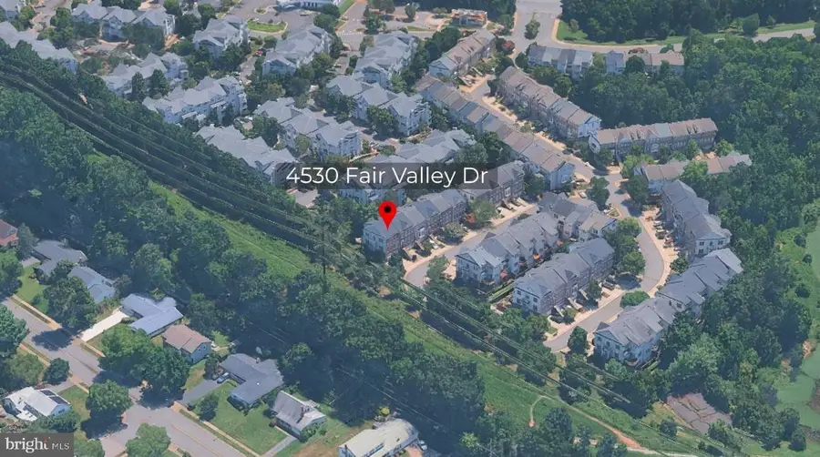 4530 Fair Valley Dr, Fairfax, VA 22033 - #2