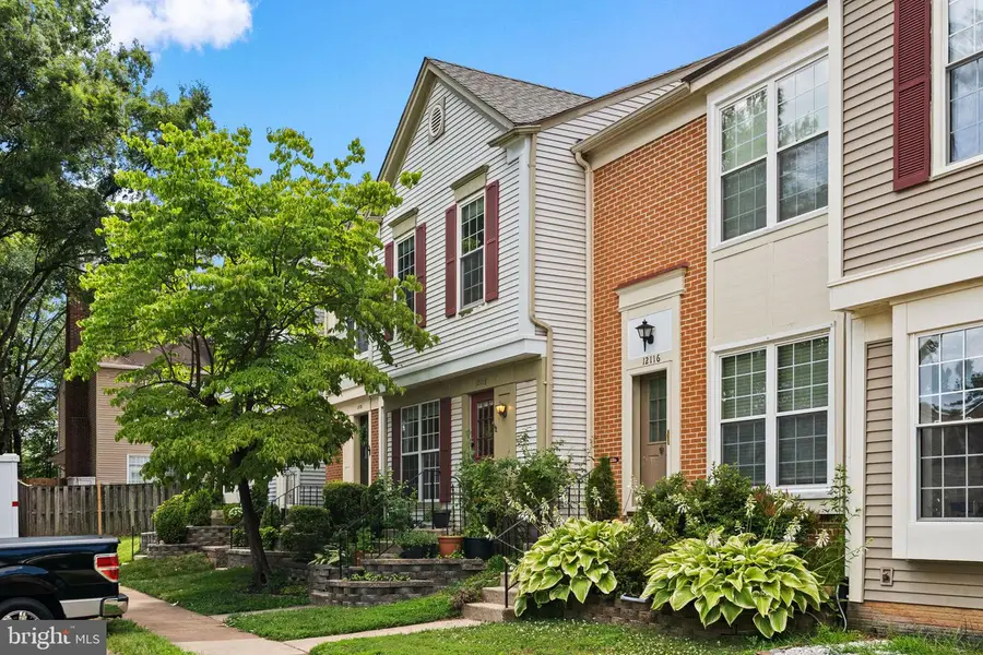 12118 Wedgeway Pl, Fairfax, VA 22033 - #3