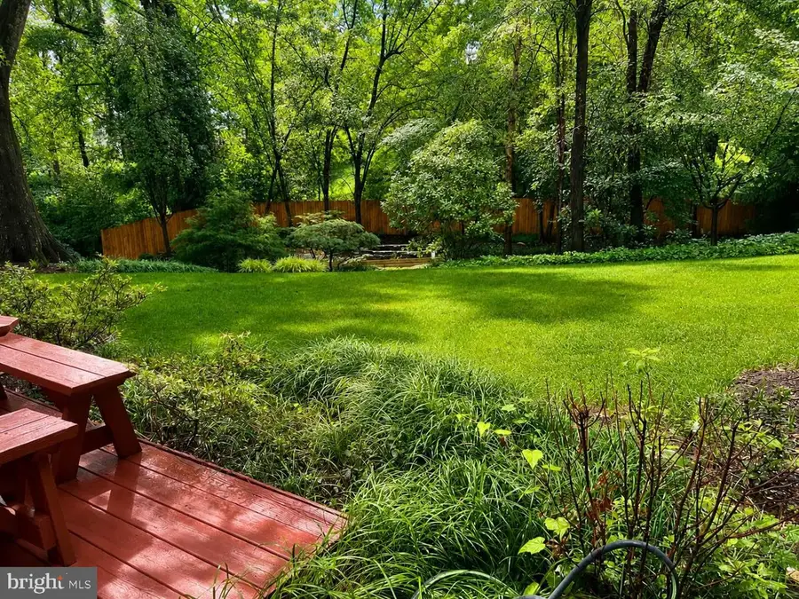 6505 Lily Dhu Ln, Falls Church, VA 22044 - #3