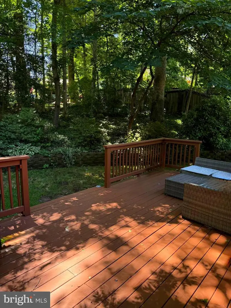 9809 Bacon Ct, Fairfax, VA 22032 - #2