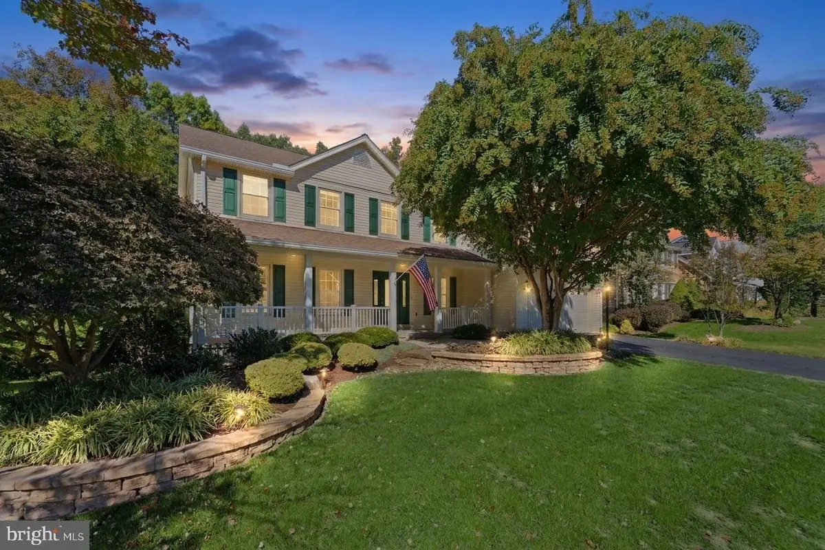 6694 Stonebrook Dr, Clifton, VA 20124 - #1