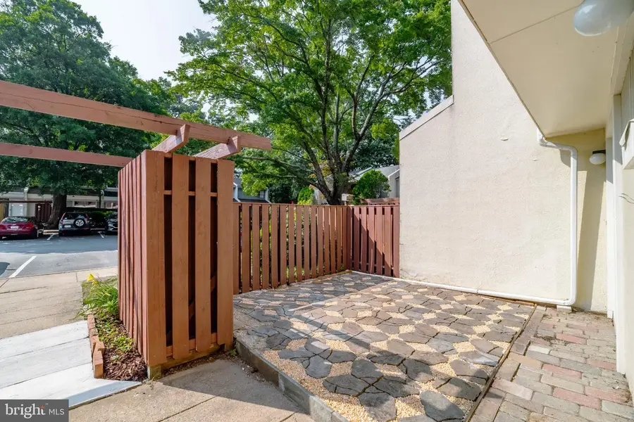 2205 Southgate Sq Se #2205, Reston, VA 20191 - #3
